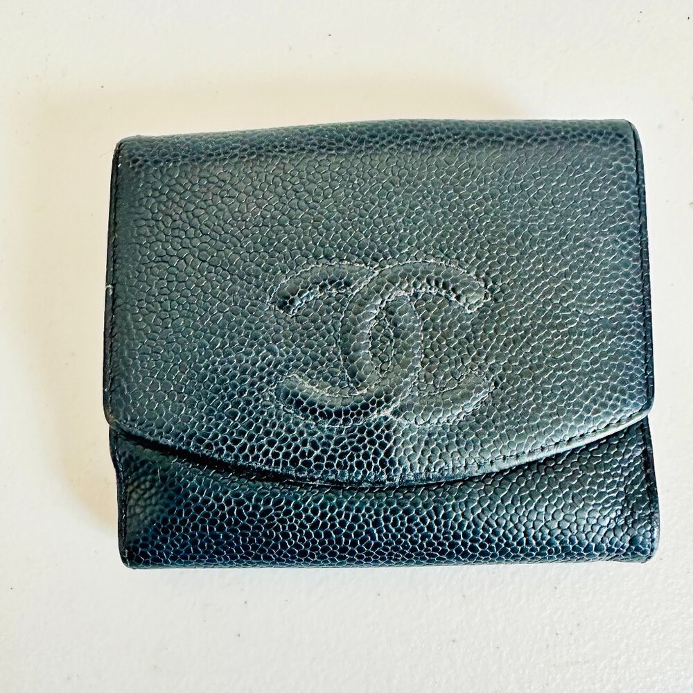 CHANEL TIMELESS CC BLACK CAVIAR LEATHER TRIFOLD SHORT WALLET UNISEX FRANCE